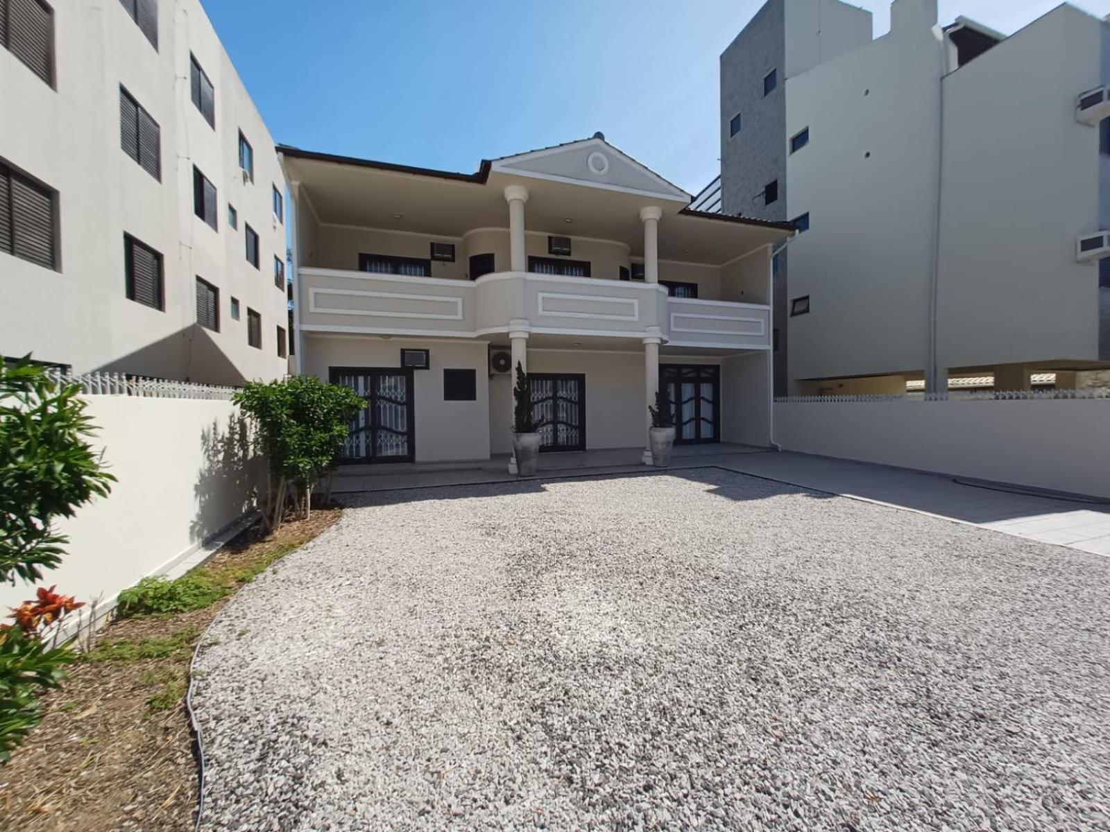 Casa Acary Villa - Florianopolis — Photos 1